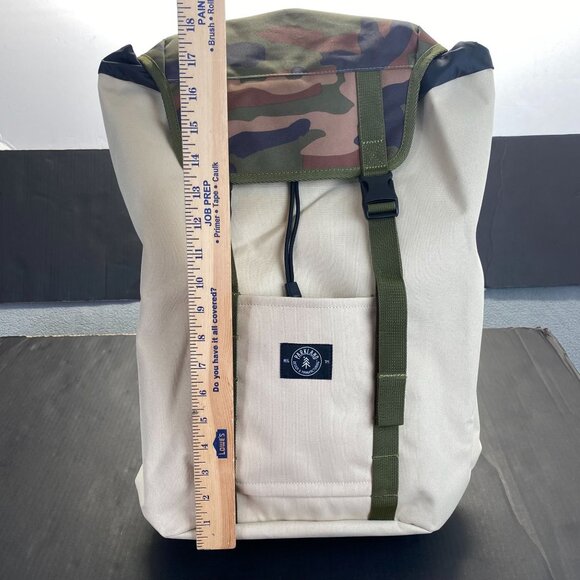 PARKLAND backpack,Sshool,35L 15” Hiking Travel ,Laptop,Large,Waterproof,New - Picture 4 of 16